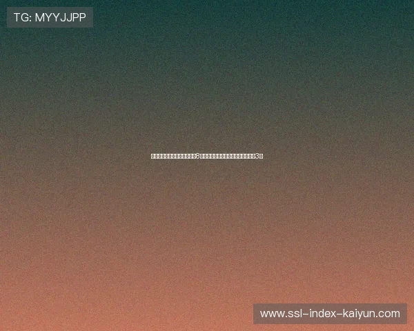 某明星中锋在社交媒体上大秀8块腹肌，结果季后赛场均篮板数只有3个